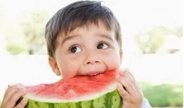 路不平吃醋变吃瓜,一场关于情感与舆论的微妙转变