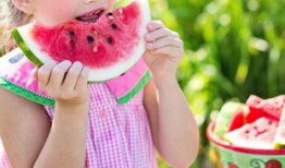 晚睡的宝宝有瓜吃,揭秘瓜果盛宴的秘密