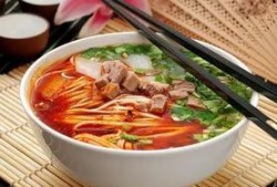 甘肃吃瓜泡馍怎么吃,甘肃吃瓜泡馍的独特吃法揭秘