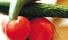 大瓜吃番茄,一场美食与文化的碰撞之旅