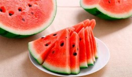 小孩吃瓜是什么瓜,揭秘小孩吃瓜的瓜中奥秘