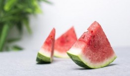 解梦梦见自己吃瓜,揭秘吃瓜背后的神秘寓意