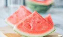 长沙民政吃瓜跳舞,吃瓜群众围观校园新风尚