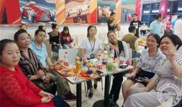 吃瓜群众爱看热闹,揭秘娱乐圈热点事件背后的真相