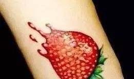 纹身视频吃瓜,吃瓜群众热议背后的故事