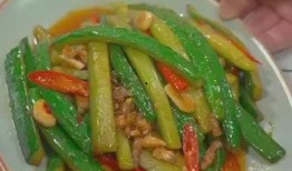 吃瓜下饭视频恐怖,揭秘吃瓜下饭视频背后的恐怖真相