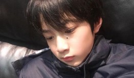 刘耀文吃瓜不信瓜,吃瓜不信瓜，揭秘娱乐圈真相