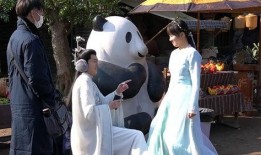 片场吃瓜吻戏,揭秘吃瓜吻戏背后的甜蜜故事