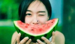 爱看真人吃瓜,揭秘娱乐圈幕后故事