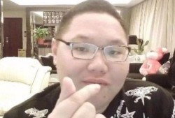 pdd吃鸡瓜神,揭秘电竞一哥的瓜界传奇