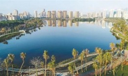 海口红城湖吃瓜,夏日消暑吃瓜好去处