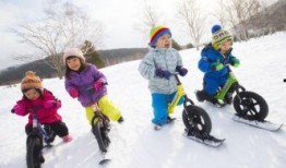 滑雪吃瓜哥,揭秘滑雪场上的趣味生活